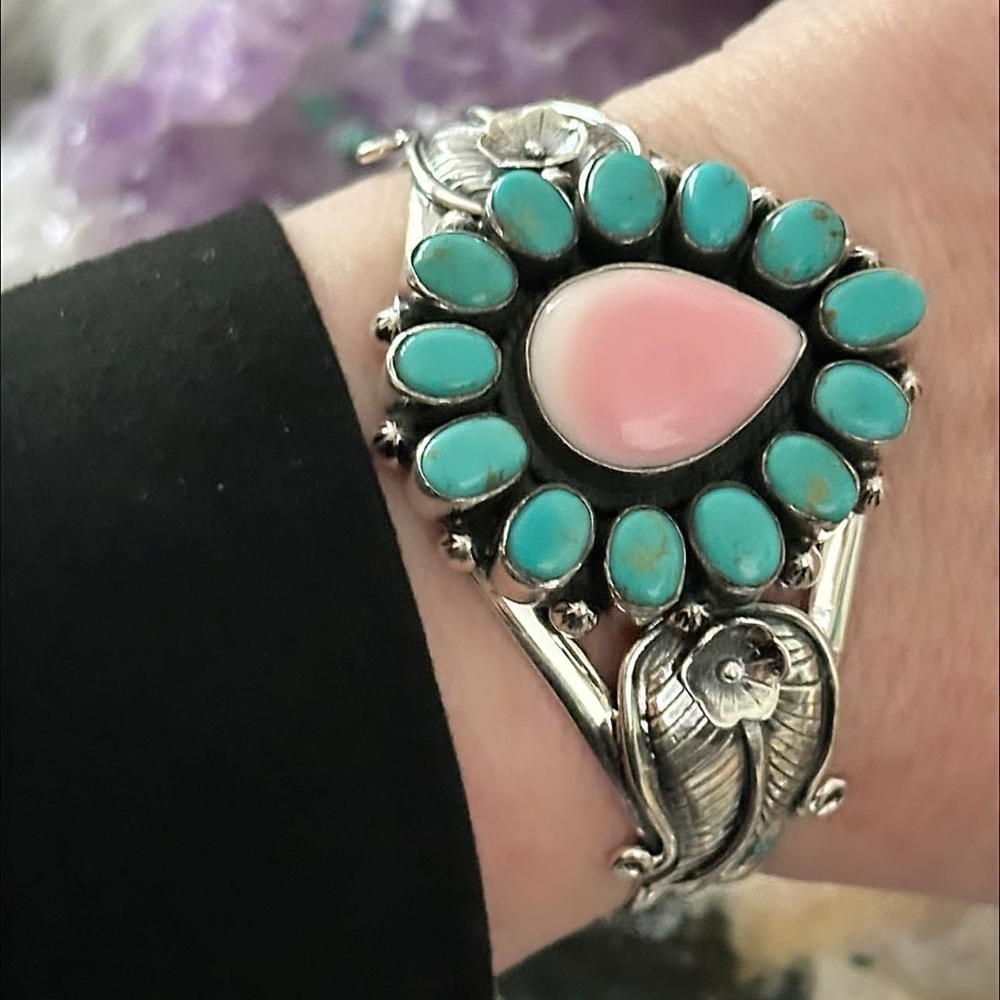 Kingman Turquoise Pink Conch Statement Southweste… - image 8